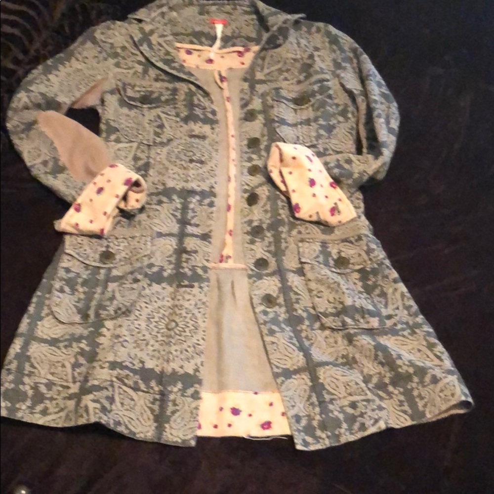 Light Weight Jacket - image 3